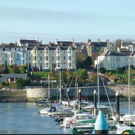 Lilas Bangor Ni Esterno foto